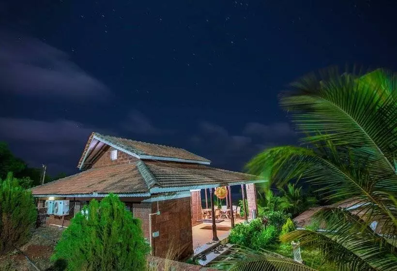 Hotelli Beachfront Villas