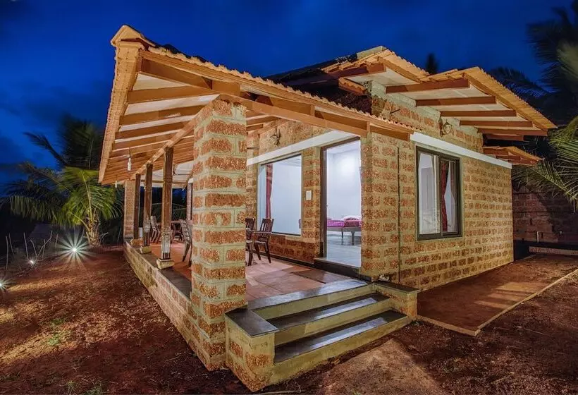 Hotelli Beachfront Villas