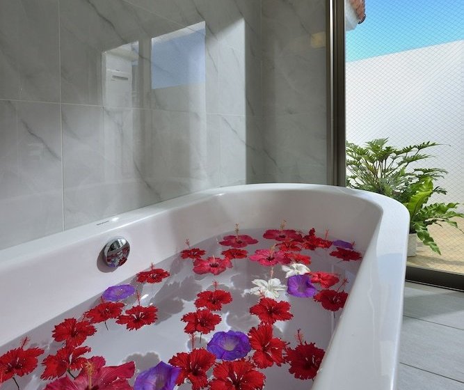 호텔 Pool Terrace Imgya Suite