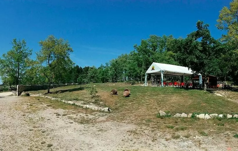 Hotelli Las Casitas De Las Arribes