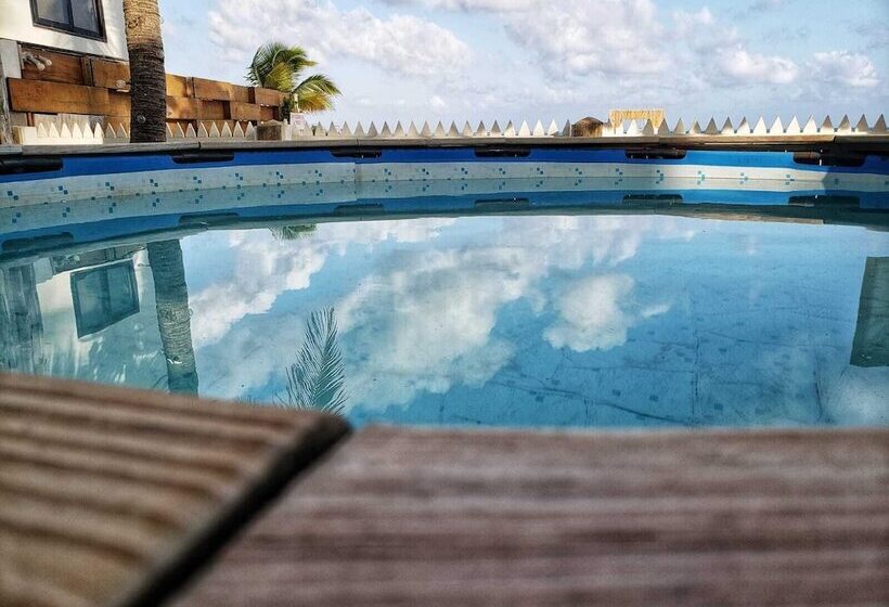 پانسیون Babylon Beach