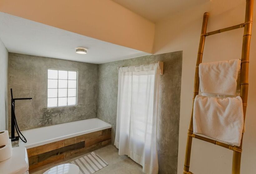 پانسیون Babylon Beach