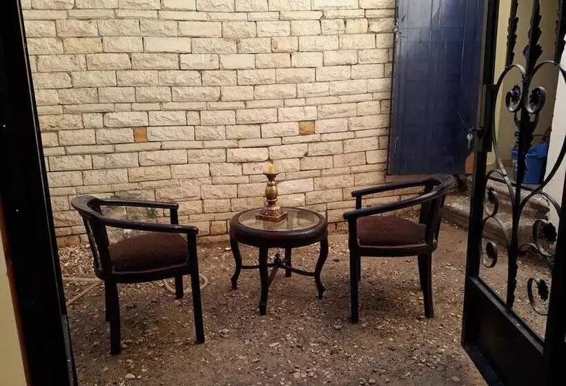 پانسیون Nile Castle