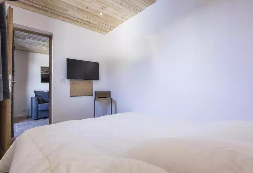 リゾートホテル Residence Le Domaine Du Jardin Alpin   Courchevel 1850