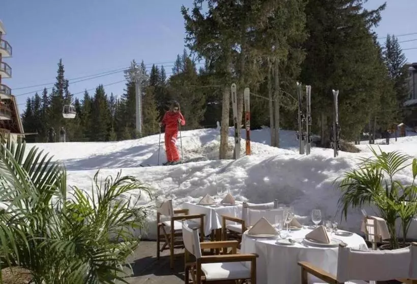 リゾートホテル Residence Le Domaine Du Jardin Alpin   Courchevel 1850