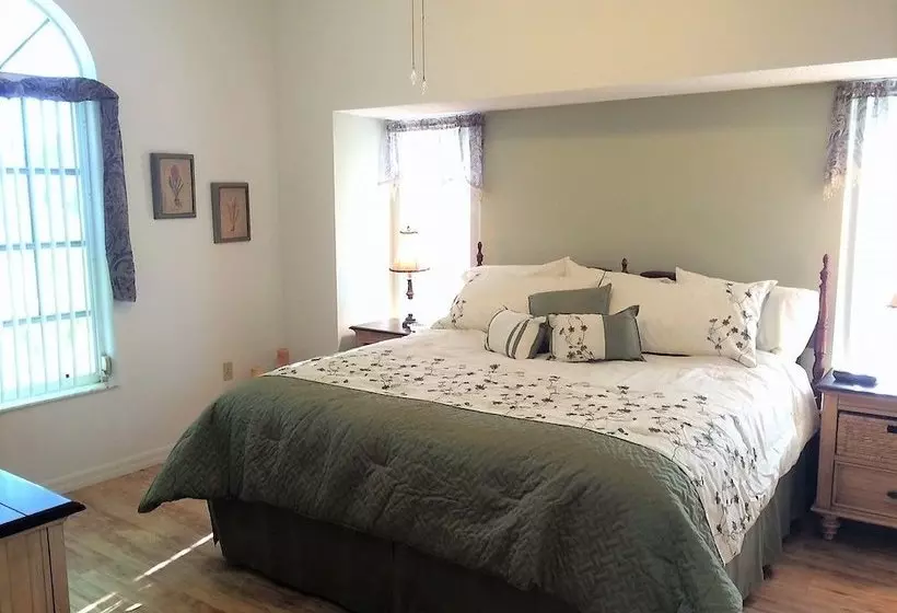 Villa Riposa Rotonda West