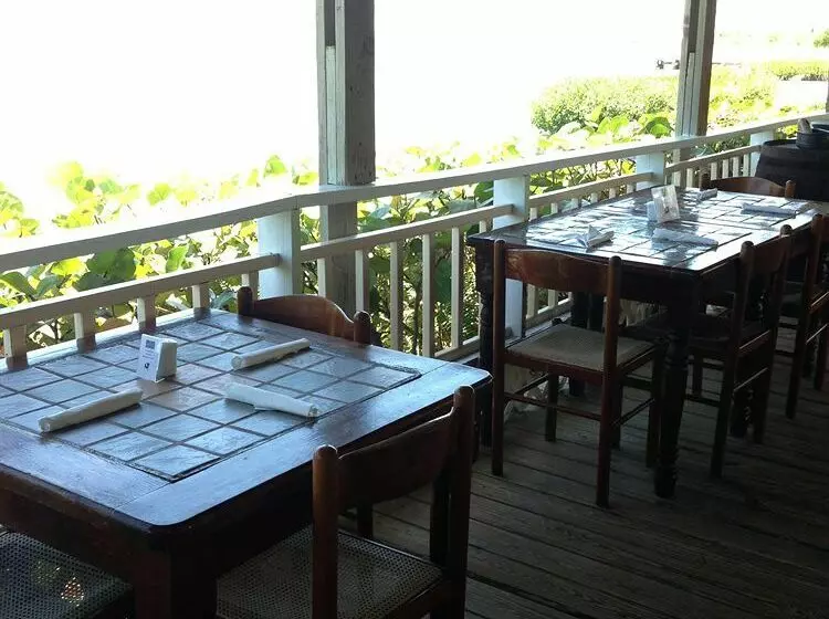 استراحتگاه Grand Bahía Ocean View Hotel