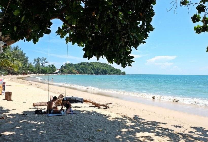 בית מלון כפרי Andaman Lanta Resort Sha Extra Plus