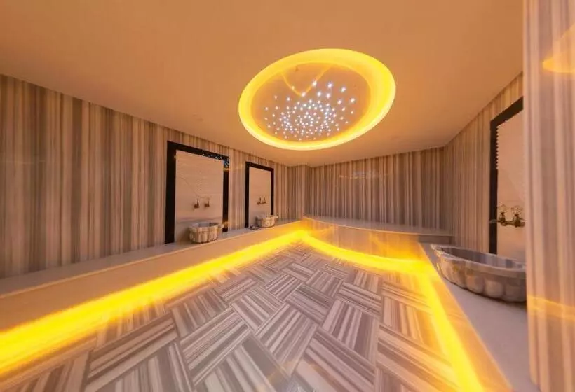 ホテル Bulvar Palas