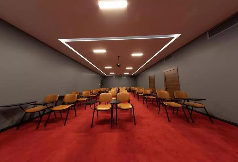 ホテル Bulvar Palas