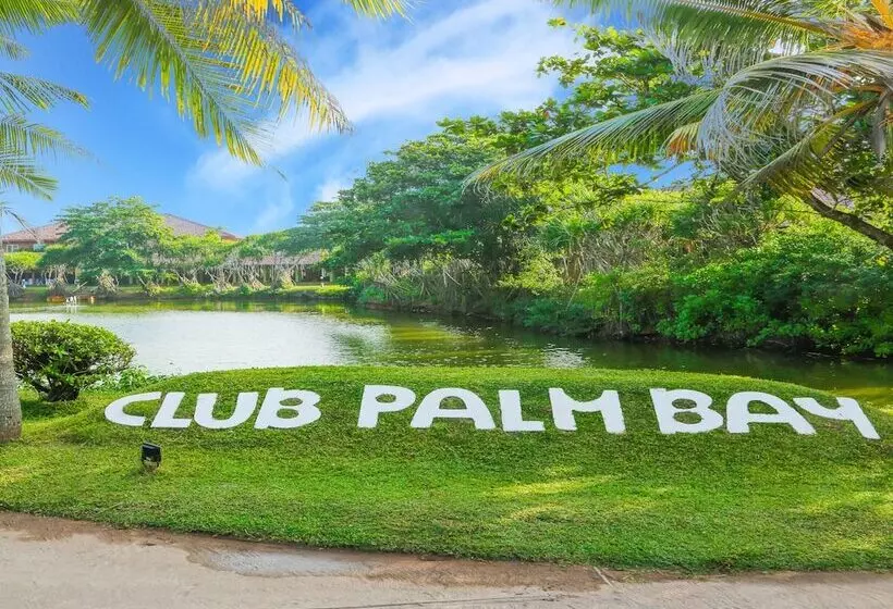 Отель Club Palm Bay
