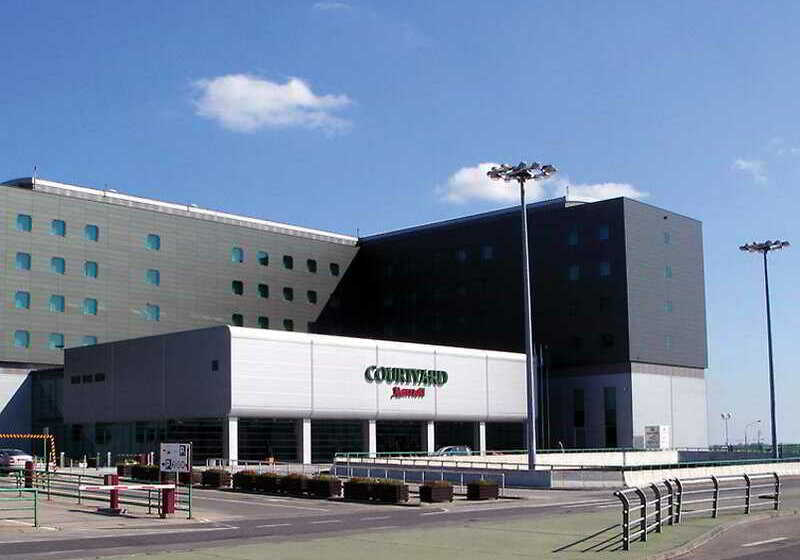 Hotel Courtyard By Marriott Warsaw Airport