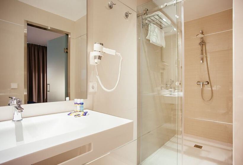 هتل Globales Acis y Galatea