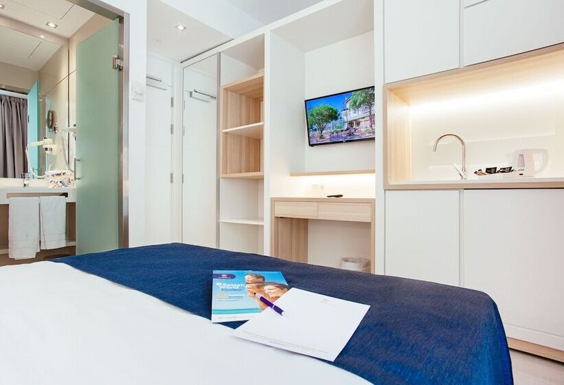 هتل Globales Acis y Galatea