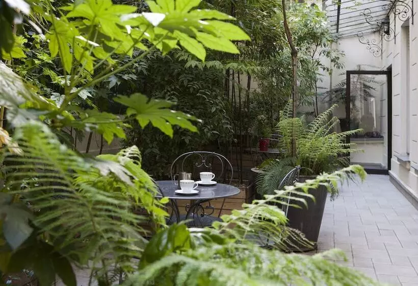 ホテル Home Paris 16