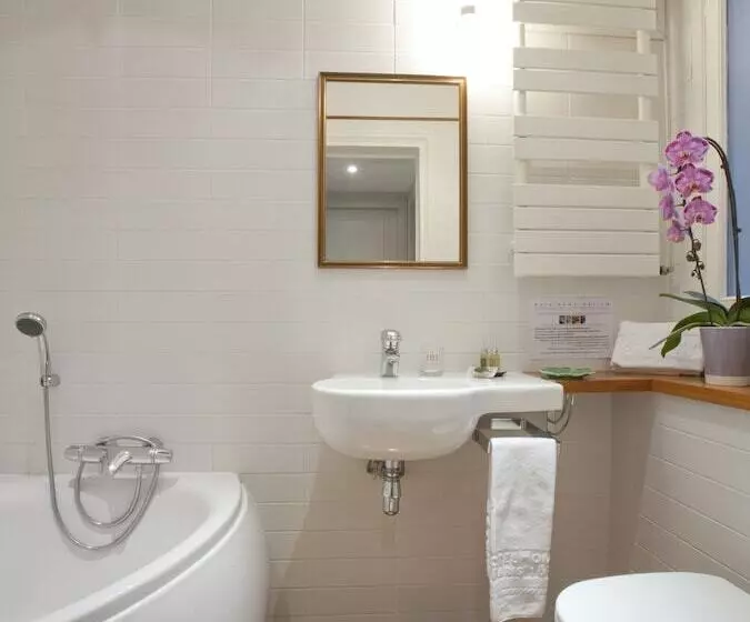 ホテル Home Paris 16