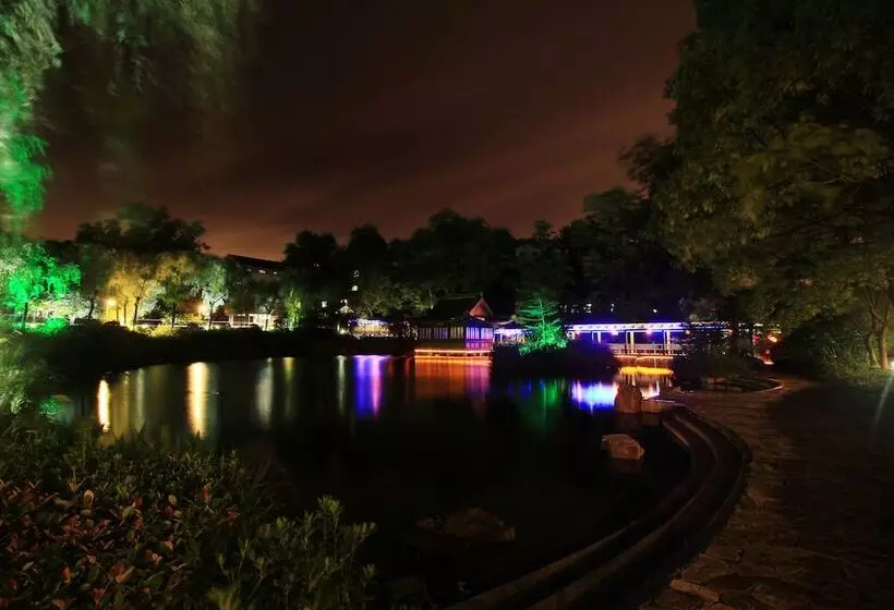 בית מלון כפרי Nanjing International Conference