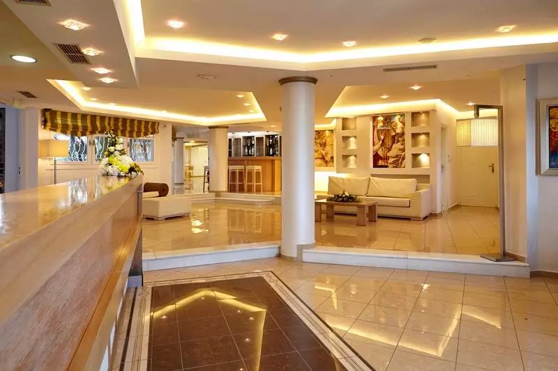 Orizontes Hotel Santorini