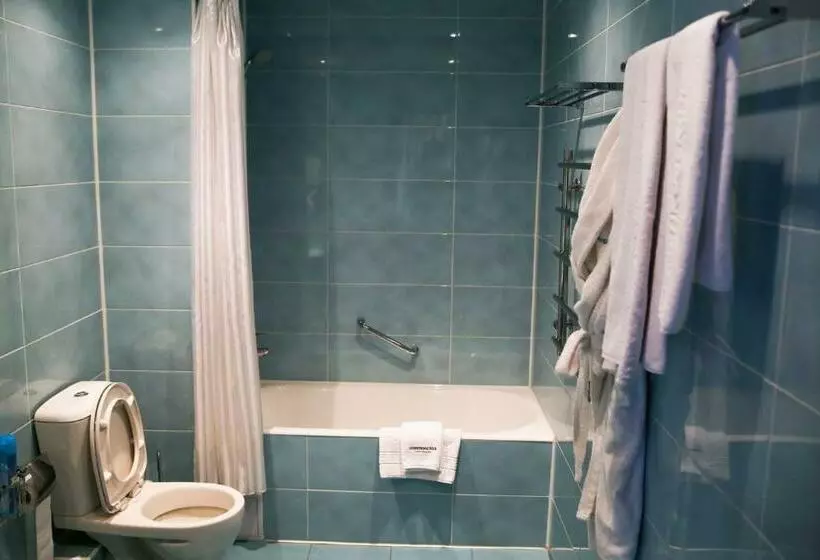 Hotelli Ozerkovskaya