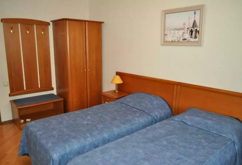 Hotelli Ozerkovskaya