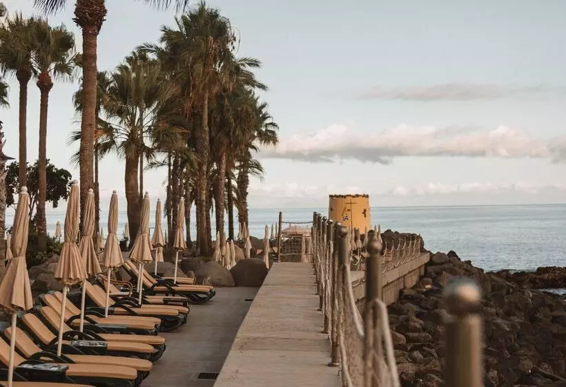 호텔 Royal Savoy  Ocean Resort  Savoy Signature