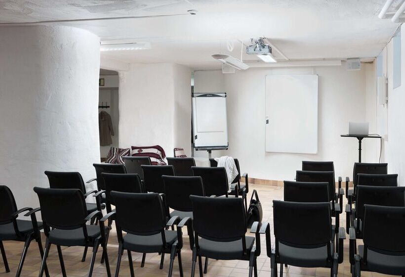 هتل Scandic Kramer