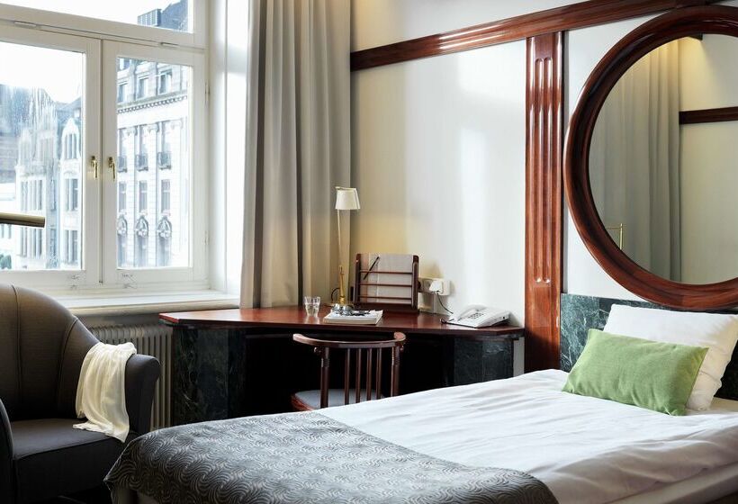 هتل Scandic Kramer