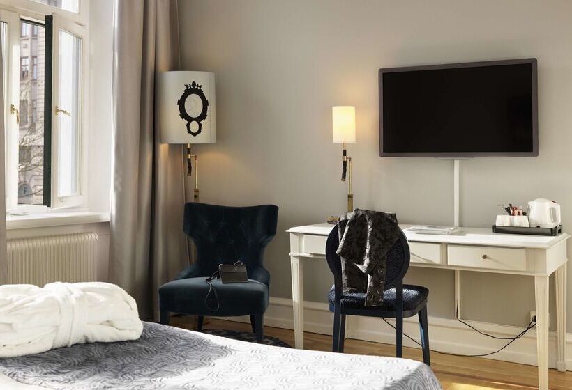 هتل Scandic Kramer