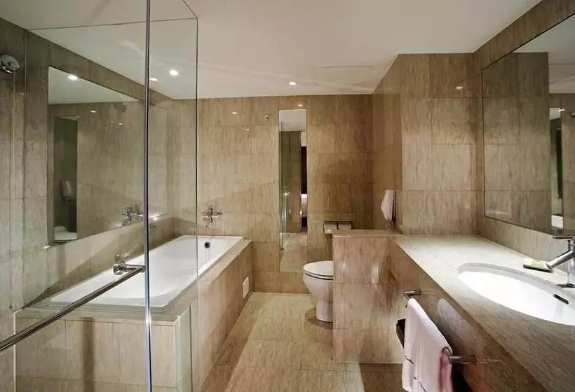 Taipei Fullerton Hotel   South