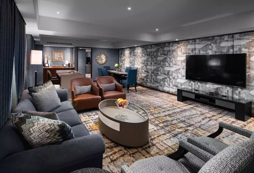 Taipei Fullerton Hotel   South