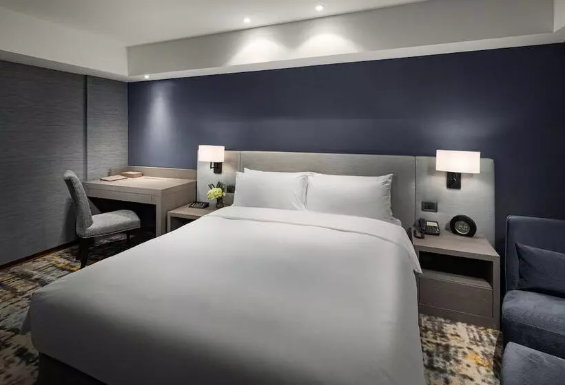 Taipei Fullerton Hotel   South