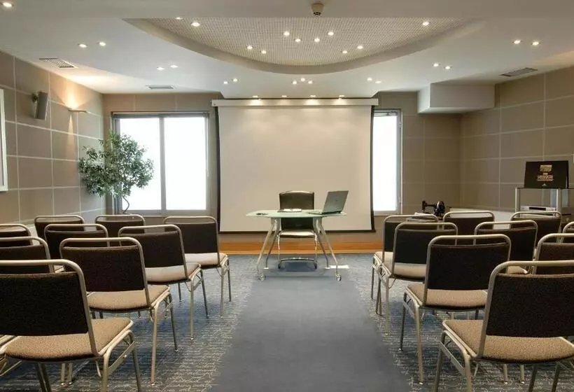 Отель The Athenian Callirhoe Exclusive