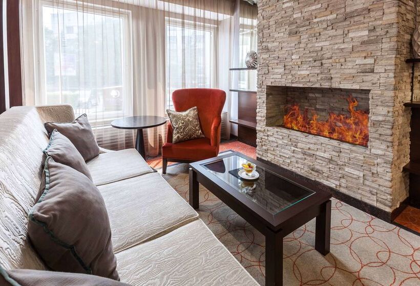 Doubletree By Hilton Hotel Tyumen