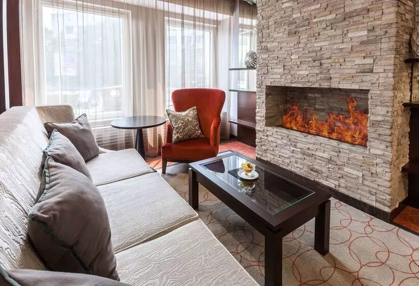 Doubletree By Hilton Hotel Tyumen