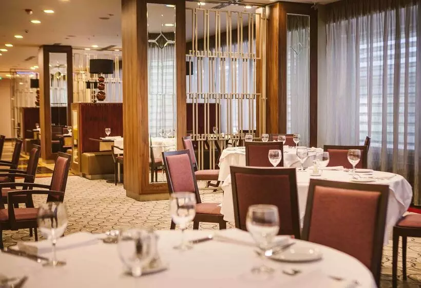 Doubletree By Hilton Hotel Tyumen