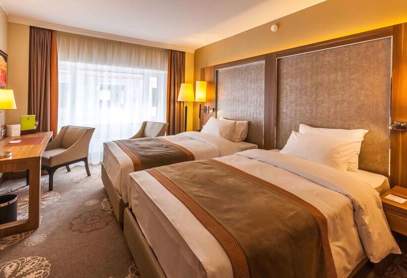 Doubletree By Hilton Hotel Tyumen