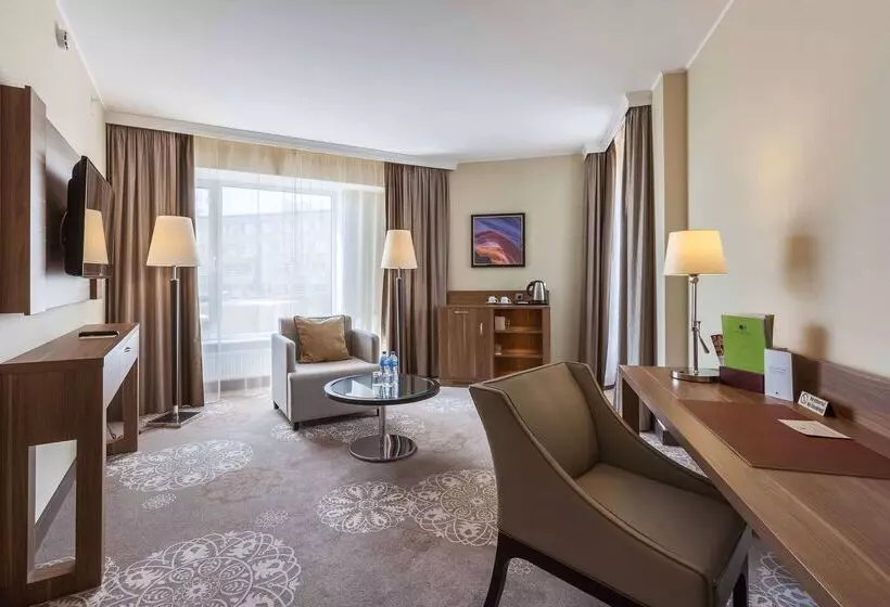 Doubletree By Hilton Hotel Tyumen