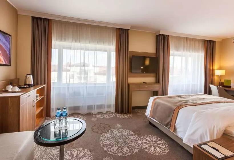 Doubletree By Hilton Hotel Tyumen