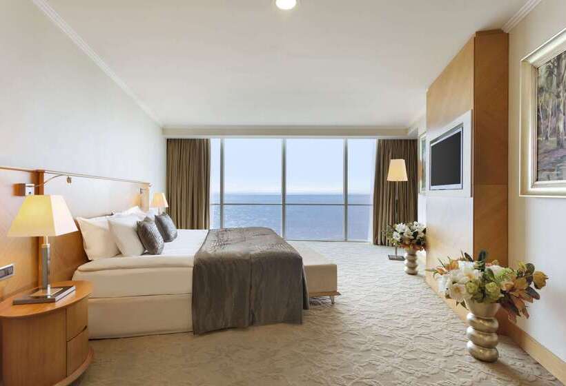 هتل Wyndham Grand Izmir Ozdilek Thermal & Spa