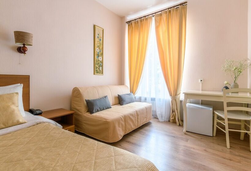 Prestige Hotel On Vasilyevsky