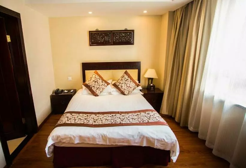 Royal Court Hotel Shanghai