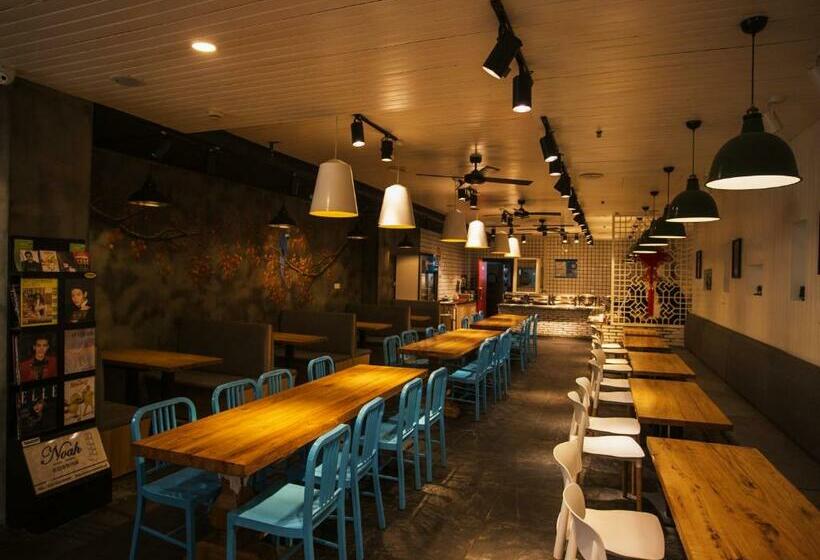 Royal Court Hotel Shanghai