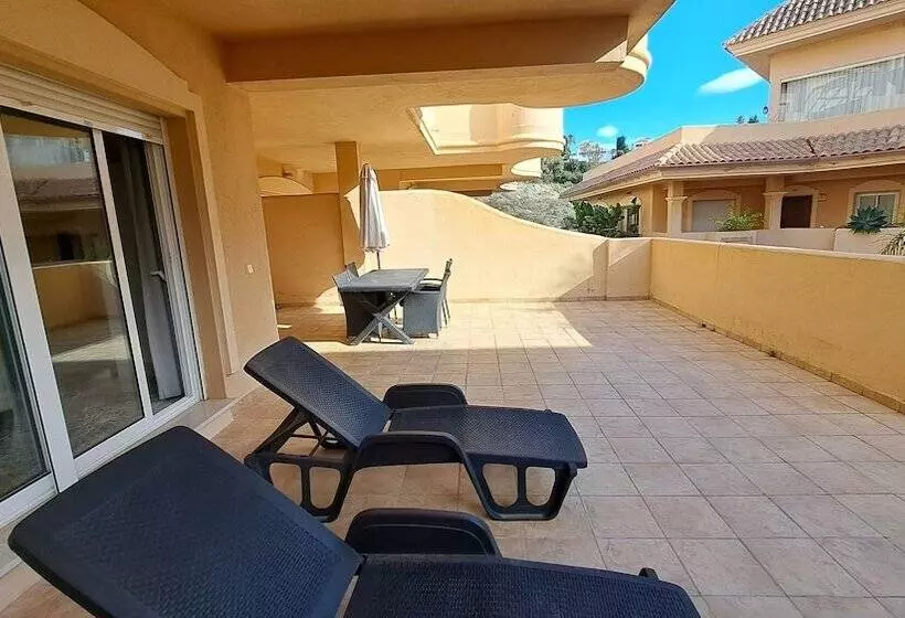 Aloha Hill Club Golf & Spa Apartments