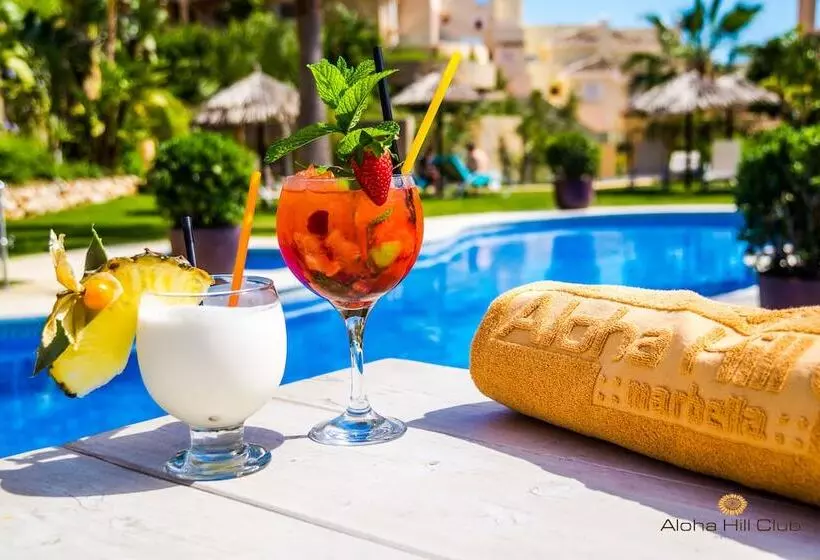 Aloha Hill Club Golf & Spa Apartments