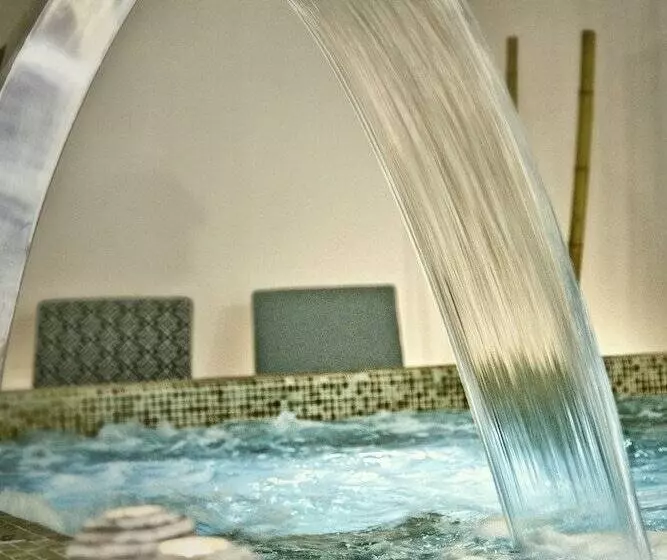 Aloha Hill Club Golf & Spa Apartments