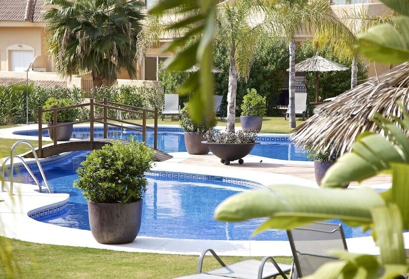 Aloha Hill Club Golf & Spa Apartments