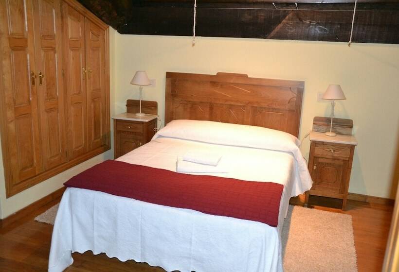 Apartamentos Rurales Casa De La Villa