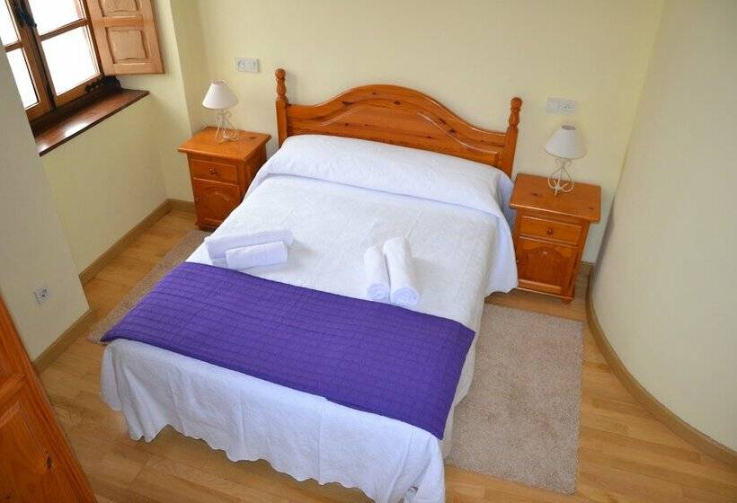 Apartamentos Rurales Casa De La Villa