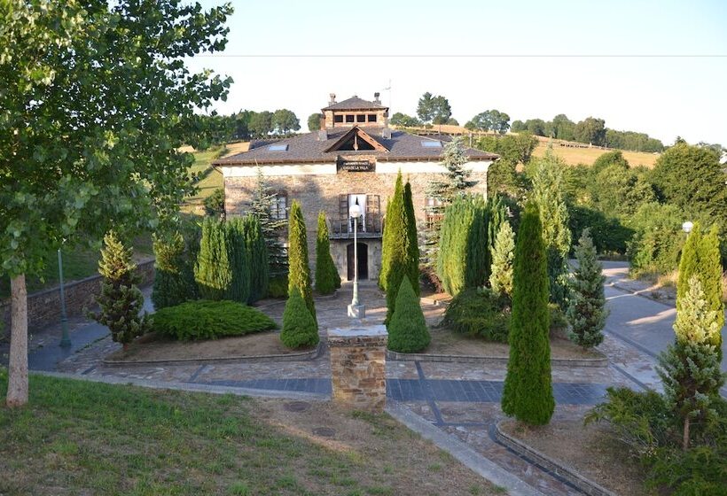 Apartamentos Rurales Casa De La Villa