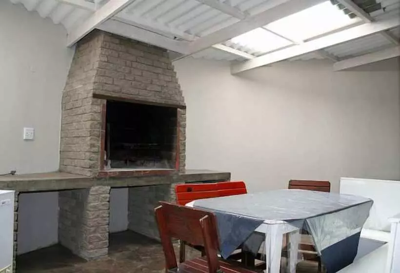 هتل Lagoon Chalets